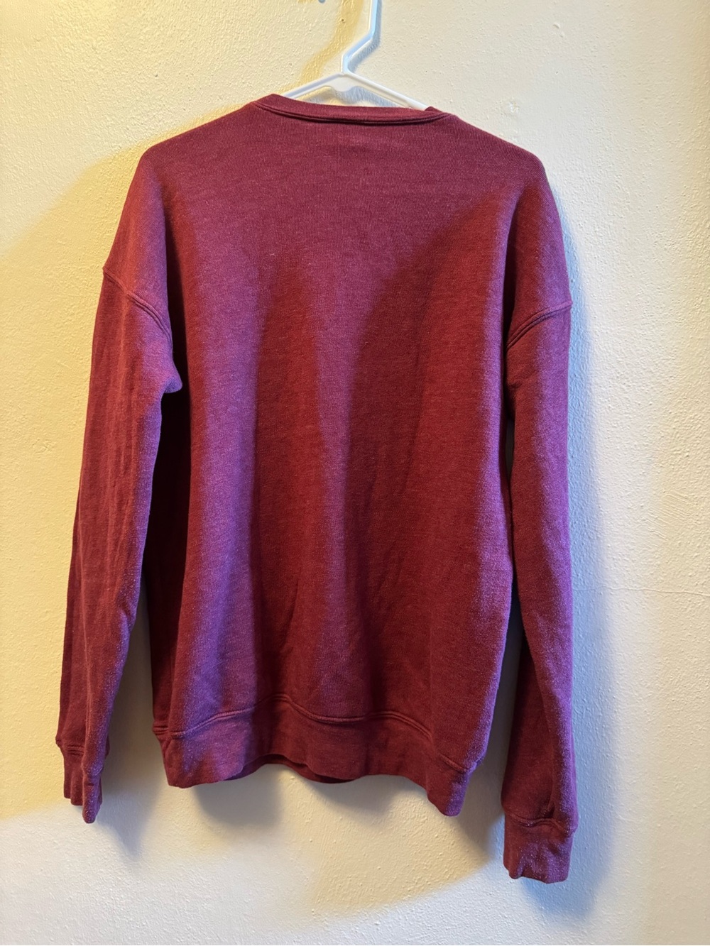Oat Collective "Merry" Mineral Washed Graphic Sweatshirt - Cranberry Heather - M - Picture 2 of 8